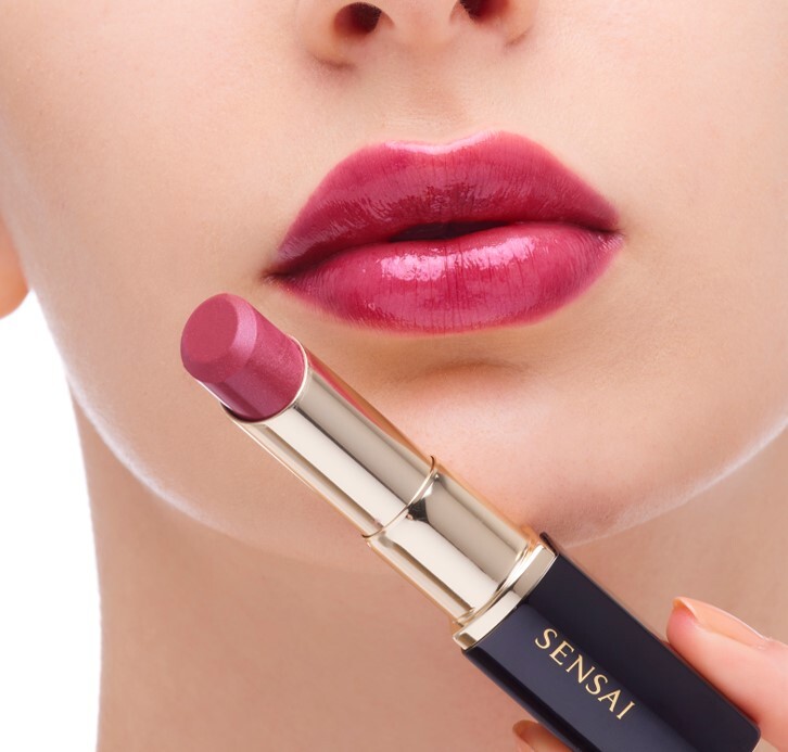 Sensai Lasting Plump Lipstick Refill 11 FEMININE ROSE