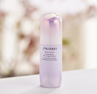 Pflege Shiseido White Lucent Illuminating Micro-Spot Serum bestellen