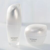 Sensai Comforting Barrier Essence