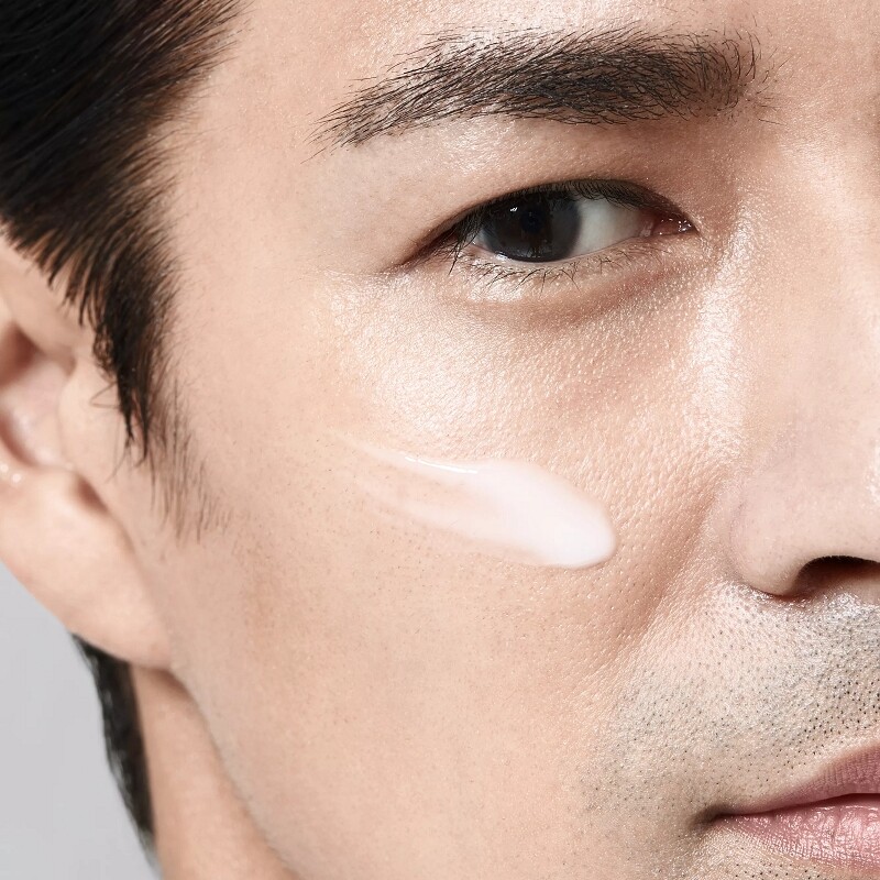 Gesichtspflege Shiseido Men Energizing Moisturizing Extra Light 100ml bestellen